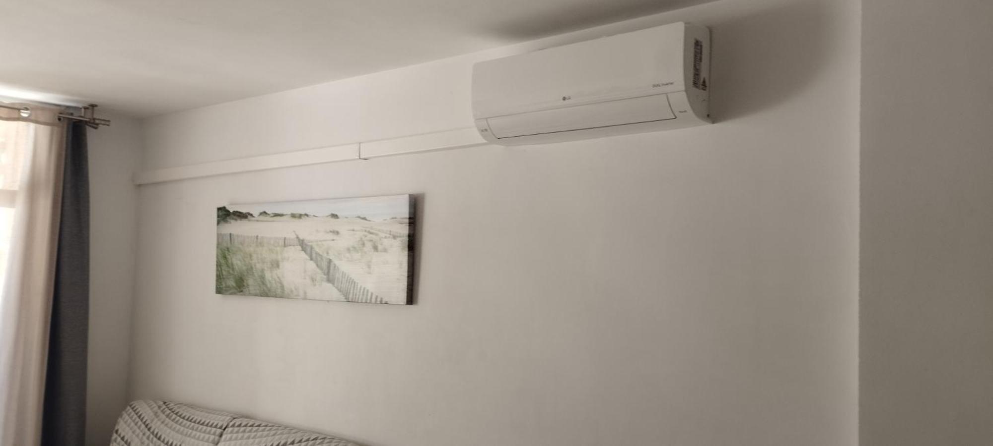 Atico Primer Linea De Mar Con Piscina En Ebrehogar Sant Carlos de la Ràpita المظهر الخارجي الصورة