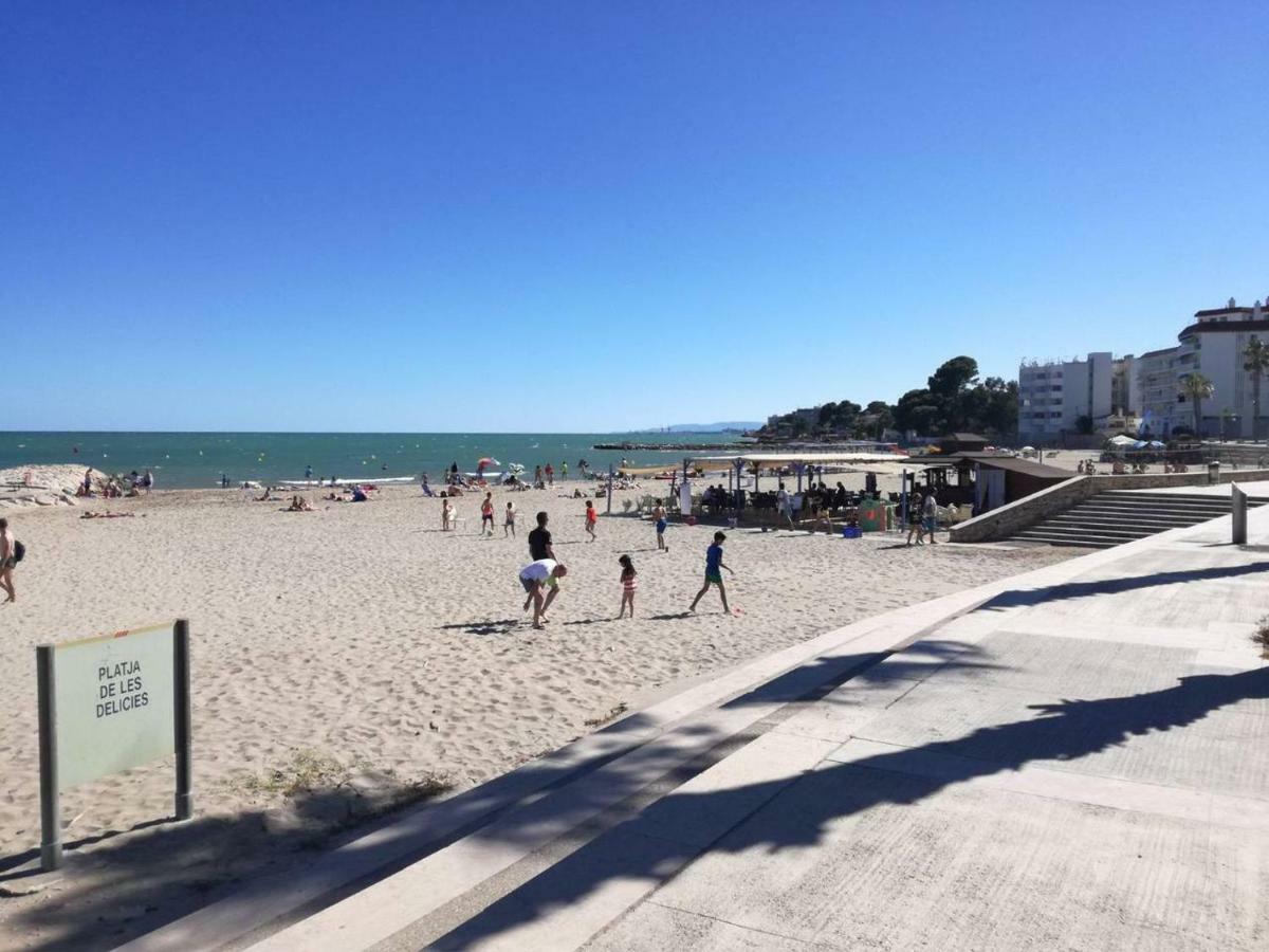 Atico Primer Linea De Mar Con Piscina En Ebrehogar Sant Carlos de la Ràpita المظهر الخارجي الصورة