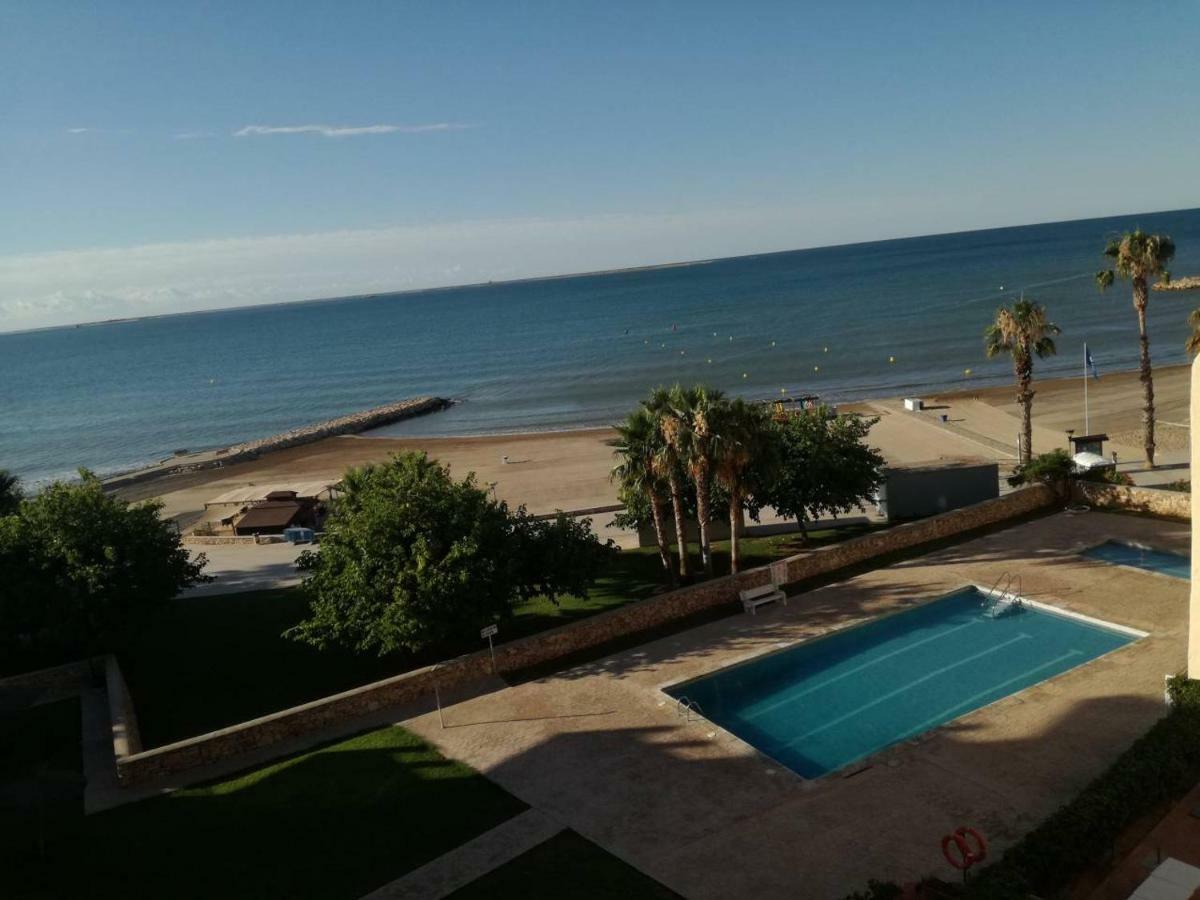 Atico Primer Linea De Mar Con Piscina En Ebrehogar Sant Carlos de la Ràpita المظهر الخارجي الصورة